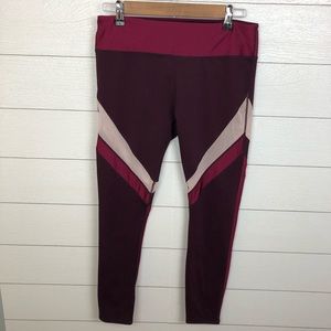 Fabletics High-Waisted Capri length Legging